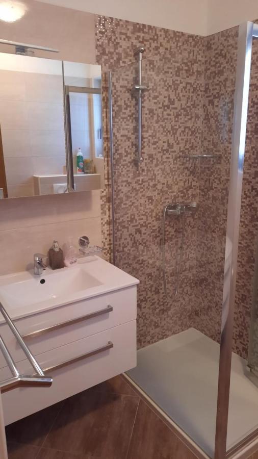Apartmani Krpeta Пакоштане Екстер'єр фото