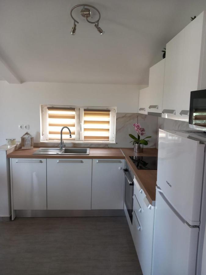Apartmani Krpeta Пакоштане Екстер'єр фото